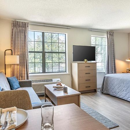 Intown Suites Extended Stay Greensboro Nc - Airport Extérieur photo