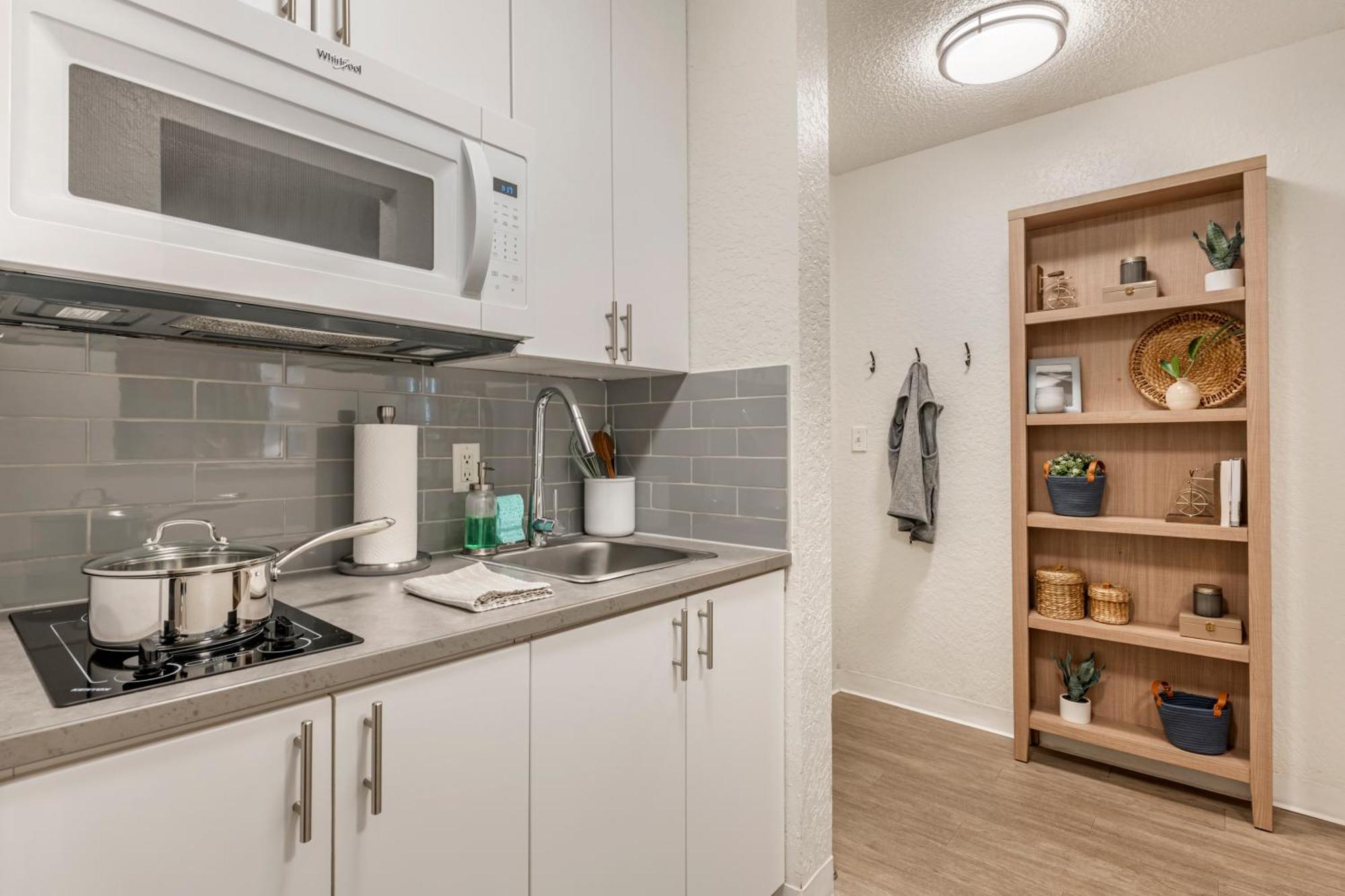 Intown Suites Extended Stay Greensboro Nc - Airport Extérieur photo