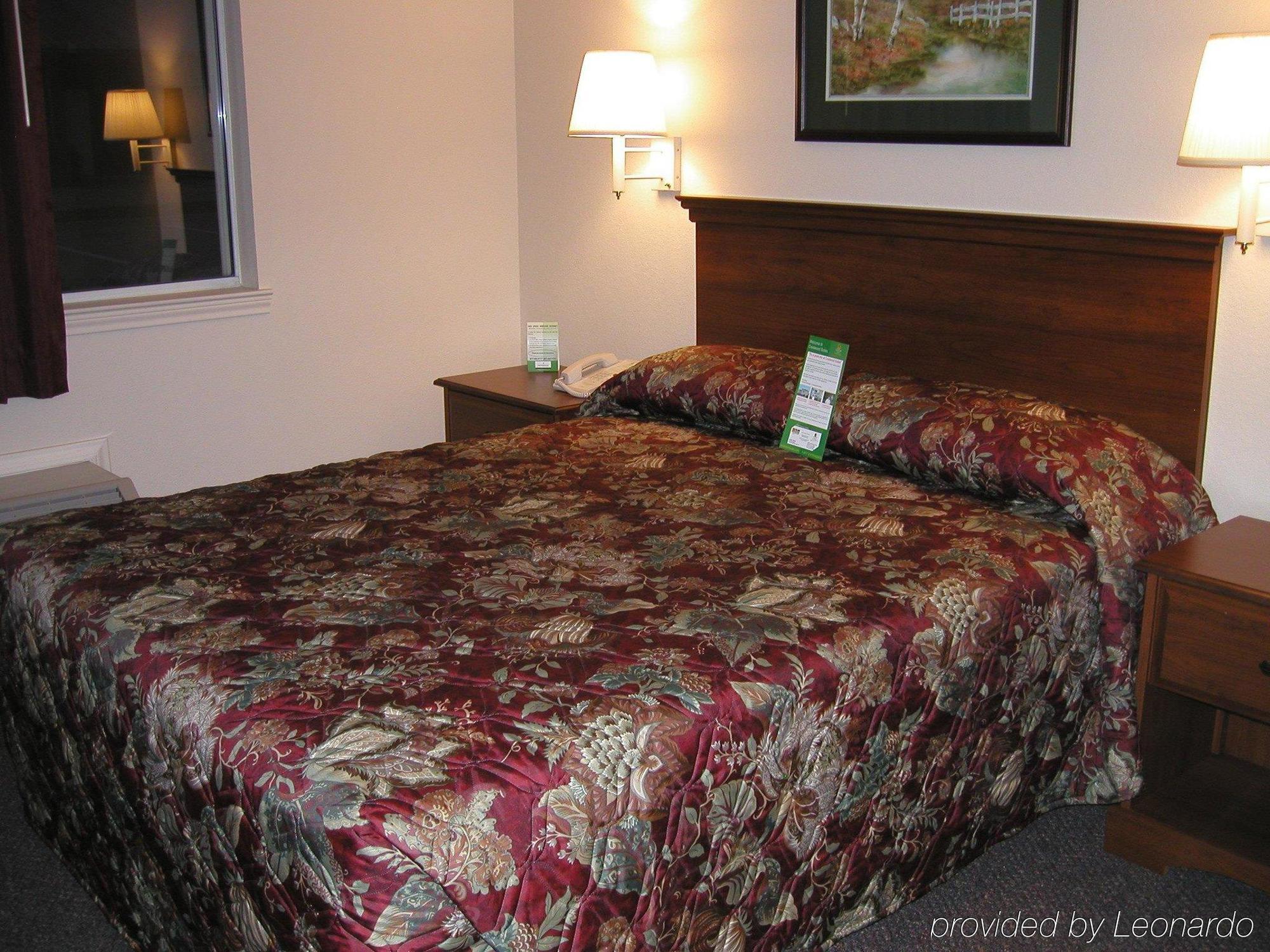 Intown Suites Extended Stay Greensboro Nc - Airport Chambre photo